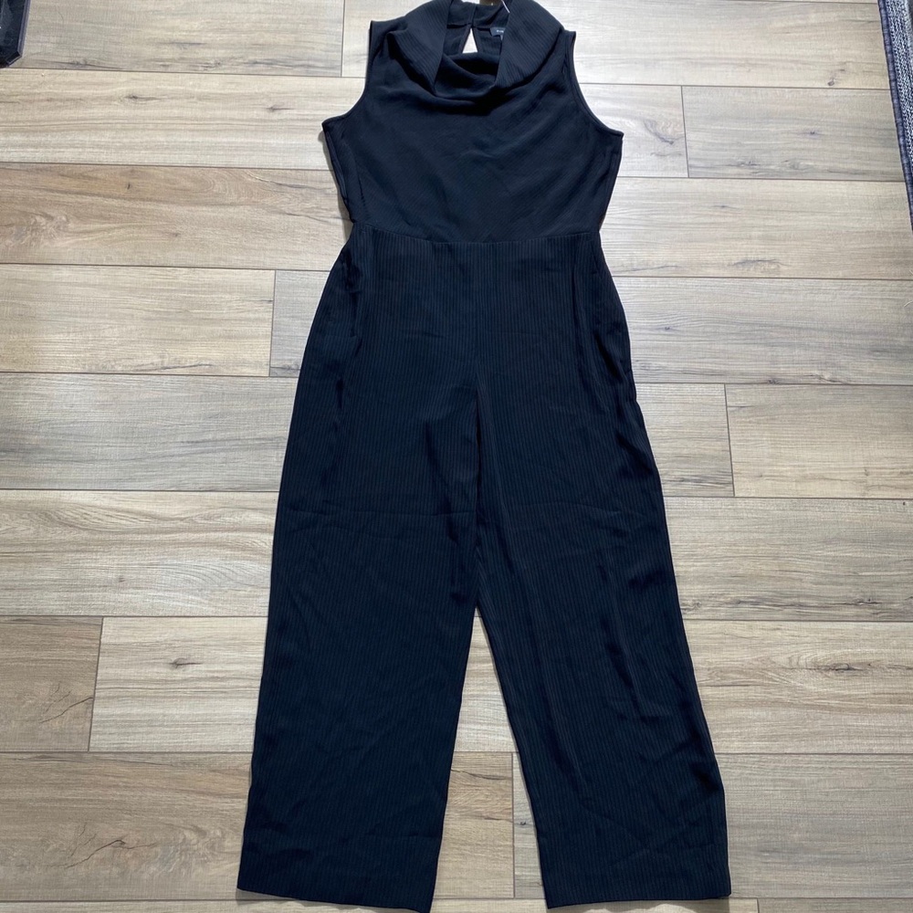 Club Monaco Women's Cowl Neck Wide Leg Sleeveless‎ Jumpsuit Size 10 Black